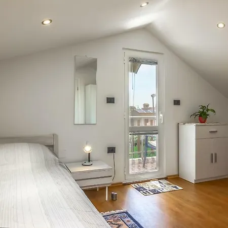 Apartment Radan - Near Brulo Beach